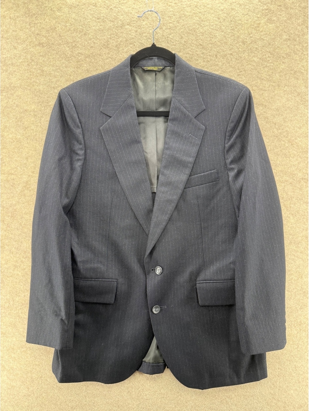 Vintage Man in Wool 100% Wool Navy Pinstripe Blazer Sport Coat 2 Button